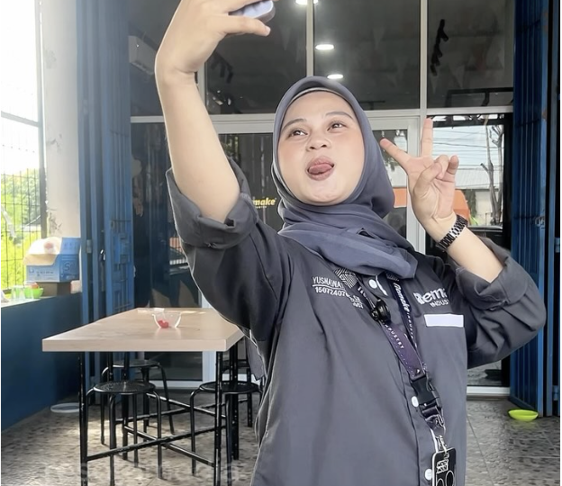Butuh sablon cepat di Barru? Remake Industry siap membantu dengan layanan express, hasil berkualitas, awet, dan pengiriman tepat waktu.